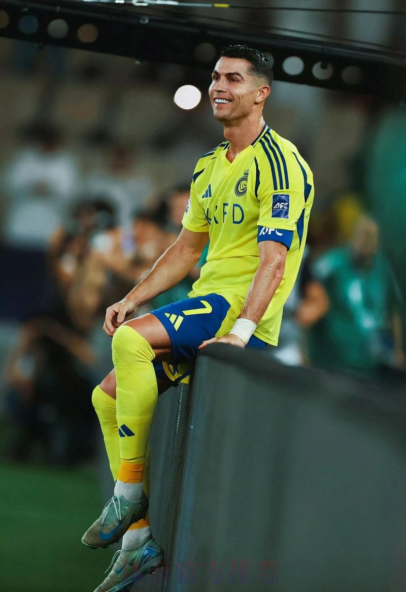 预计C罗将加盟利雅得胜利 在皇马训练为保持状态 预计C罗将加盟利雅得胜利 在皇马训练为保持状态